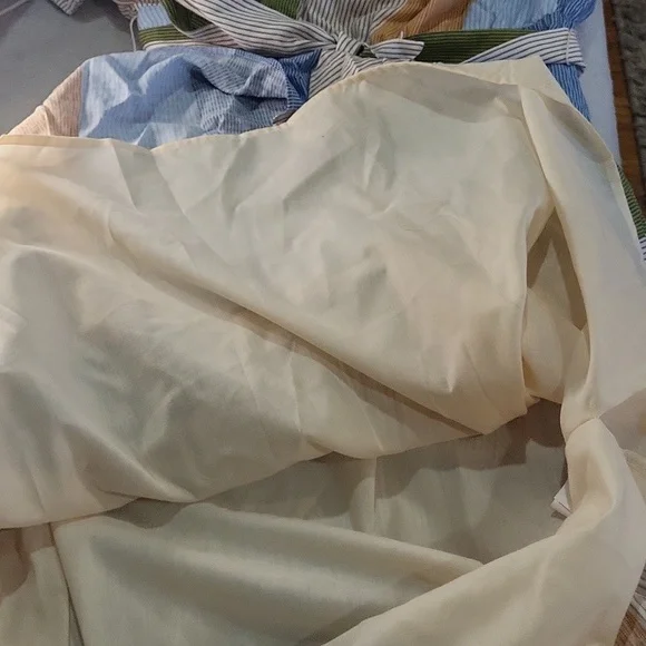 Lauren Conrad Dress - Picture 12 of 14